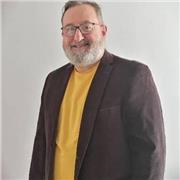 Profesor de Filosofia y Literatura hispanoamericana para estudiantes y adultod